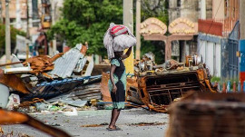Haitianos huyen de la barbarie