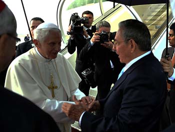 Raul y el Papa en CE