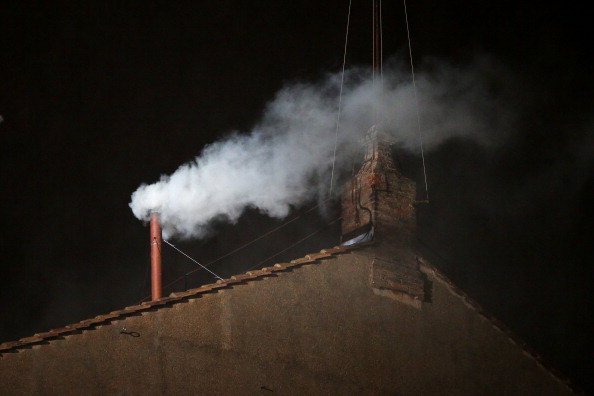 Fumata blanca en el Vaticano