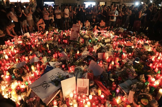 Barcelona-homenaje a las víctimas de los atentados terroristas