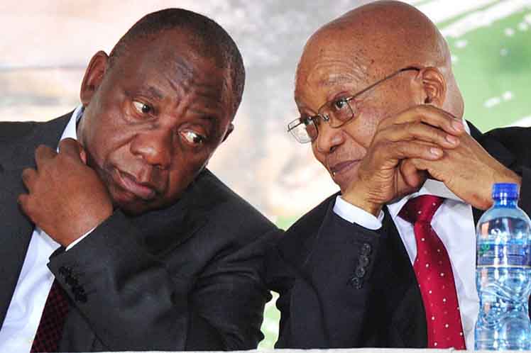 Ramaphosa-y-Zuma Ramaphosa-y-Zuma