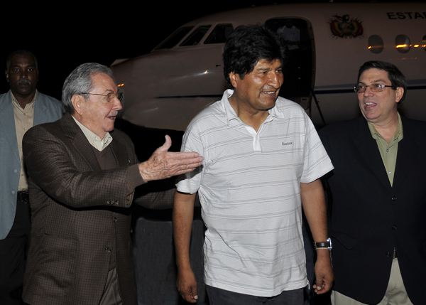 Evo Morales y Raúl en Cuba