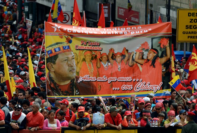 Venezolanos se movilizan en apoyo en Chávez6