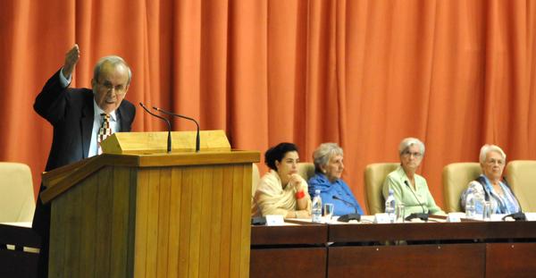 Ricardo Alarcón de Quesada Ricardo Alarcón de Quesada