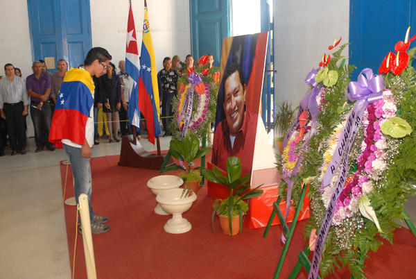 Homenaje del pueblo de Cuba 08