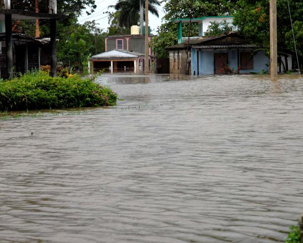 Río Cuyaguateje en Pinar del Río Río Cuyaguateje en Pinar del Río