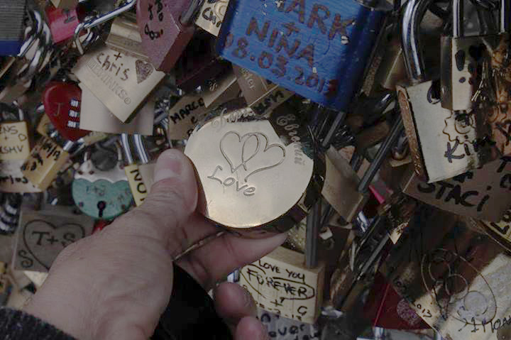 Puente de los Candados 00 Puente de los Candados 00