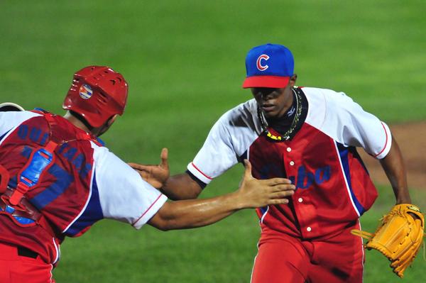 Cuba Vs. EE.UU. 18Julio 00 Cuba Vs. EE.UU. 18Julio 00