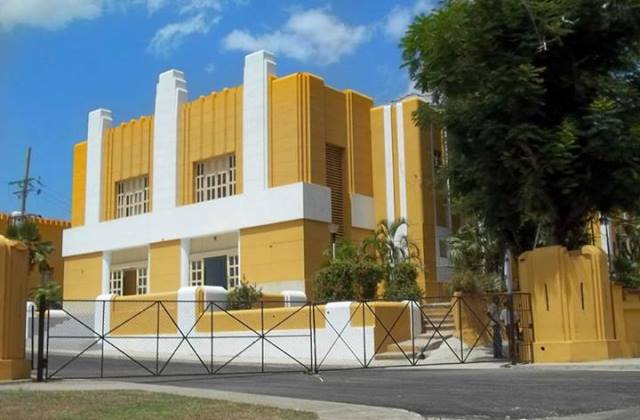 Edificio de Tele Turquino Edificio de Tele Turquino