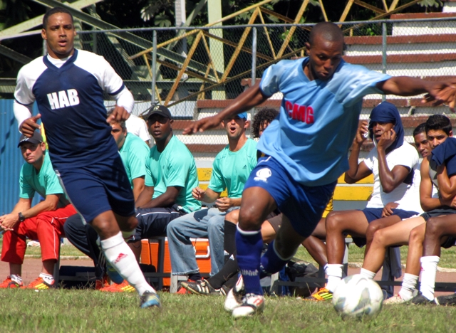 Equipos La Habana y Camagüey-Futbol Nacional