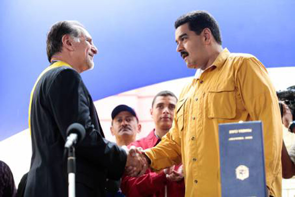 René Gonzále y Nicolás Maduro