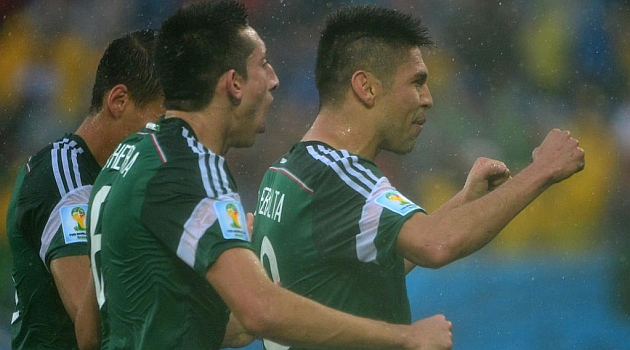 mexico celebra gol