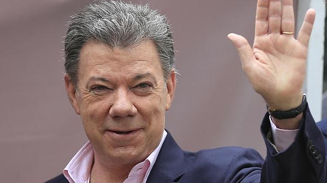 Juan Manuel Santos reelegido presidnete Juan Manuel Santos reelegido presidnete