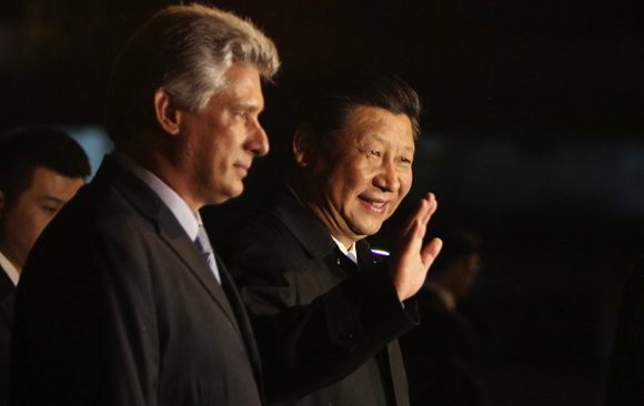 El presidente chino Xi Jinping fue recibido por Miguel Díaz- Canel 