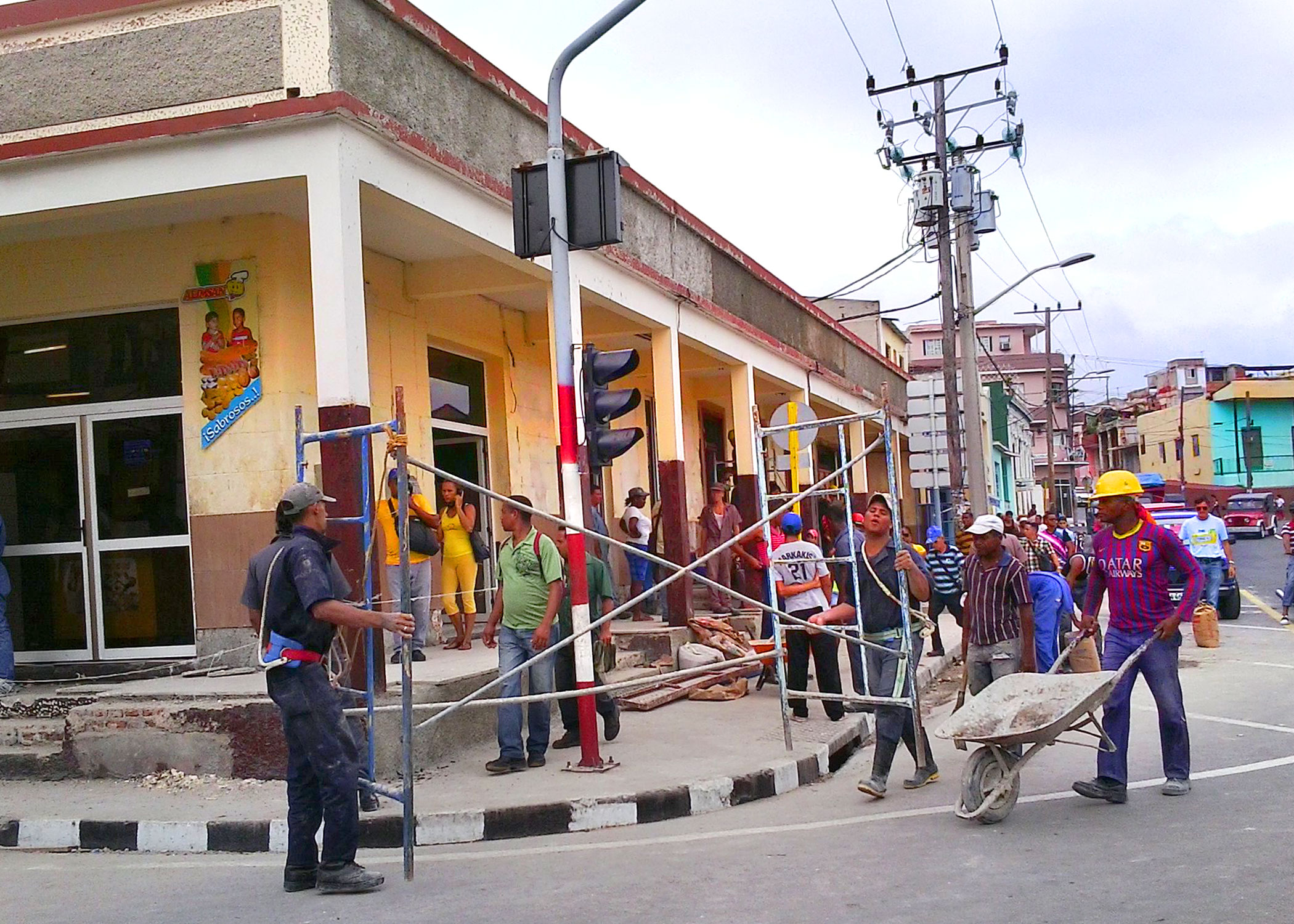 Restauración plaza de Santiago de Cuba 02