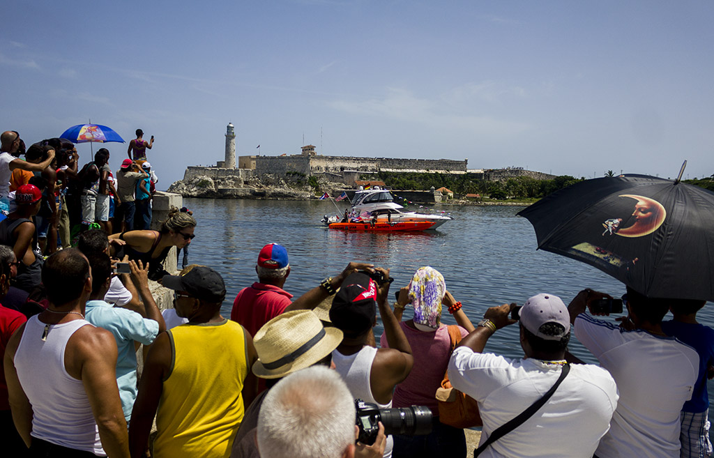 Récord en bote entre Cuba y la Florida 09