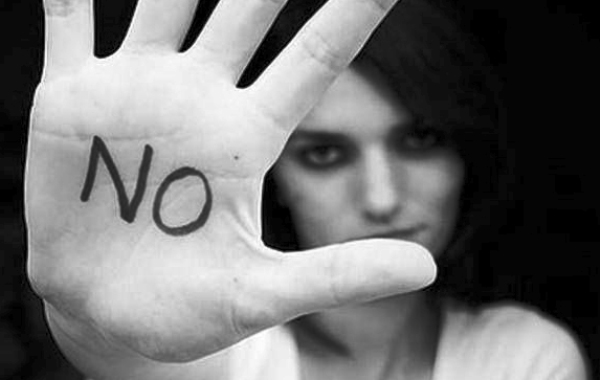 Violencia hacia la mujer Violencia hacia la mujer