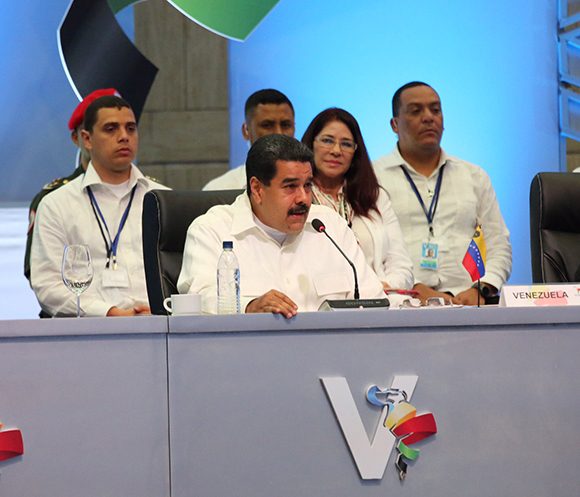 Maduro, Celac