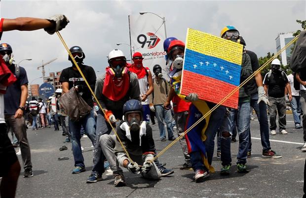 Manifestantes opositores-Venezuela Manifestantes opositores-Venezuela