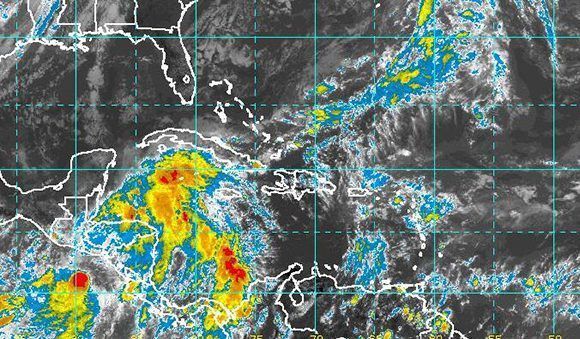 Zona de bajas presiones en el mar Caribe Zona de bajas presiones en el mar Caribe