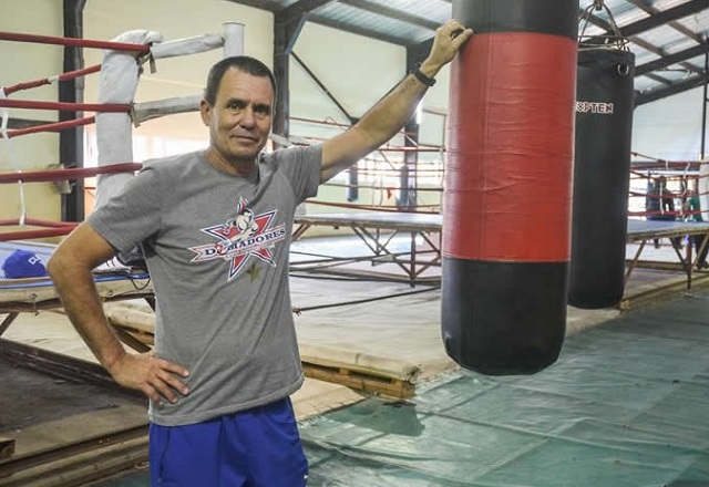 Rolando Acebal-entrenador de boxeo