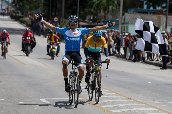 Carlos Álvarez victoria ciclismo