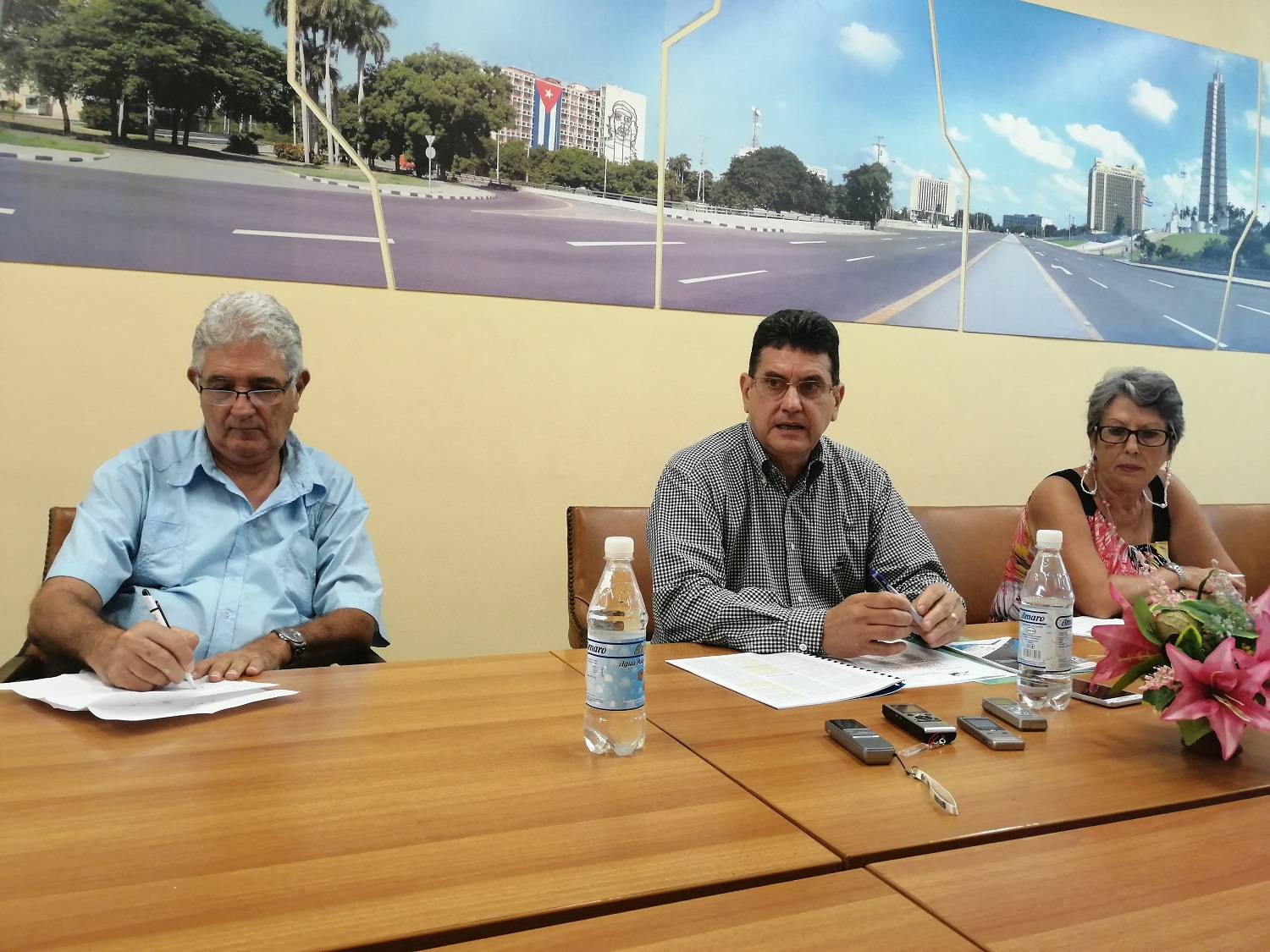 Viceministro MEP Viceministro MEP