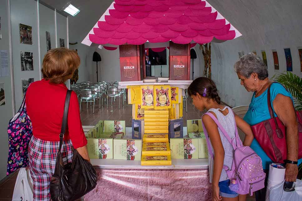 4-Feria del Libro 4-Feria del Libro