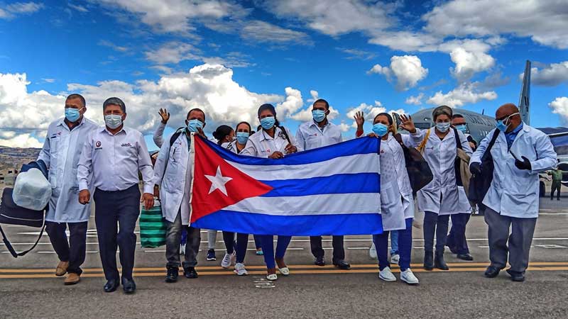 medicos cubanos peru