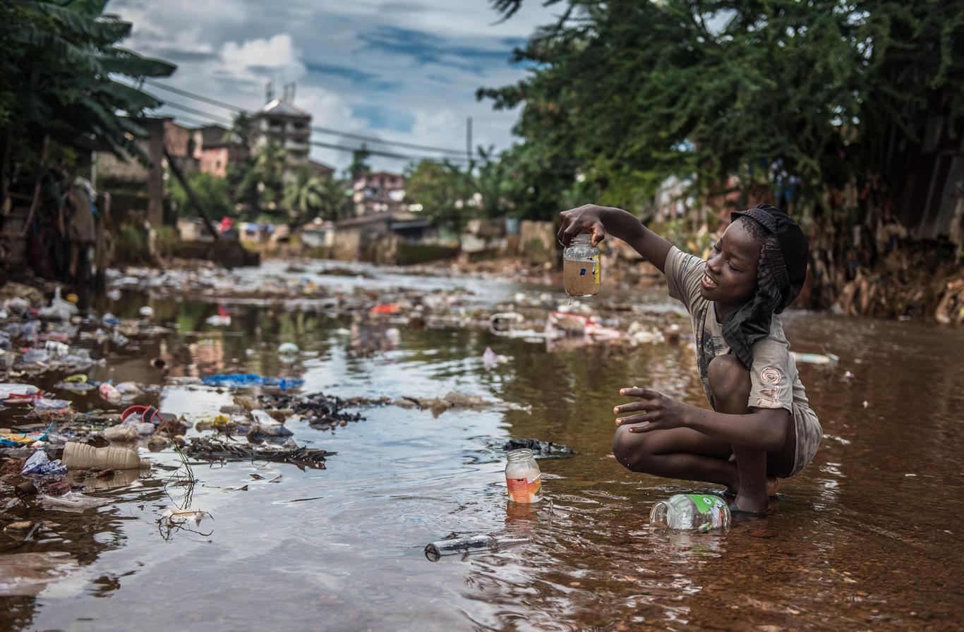 Colera Africa agua contaminada
