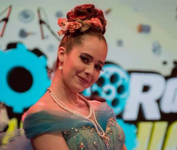 Andrea Doimeadios en Noelia Bermellón Andrea Doimeadios en Noelia Bermellón