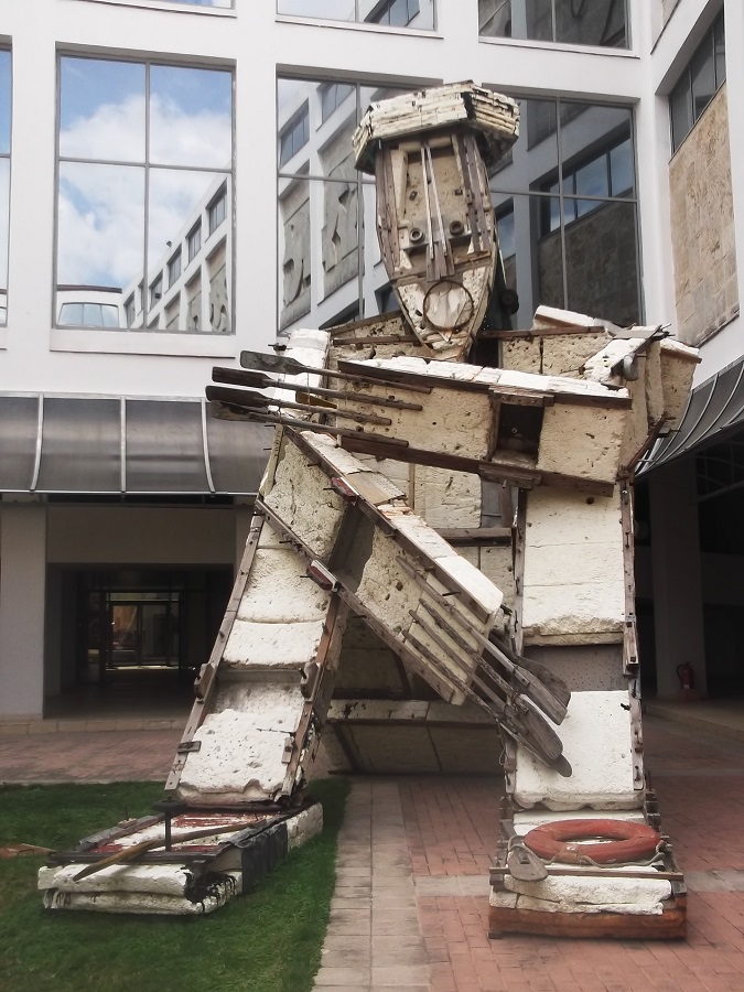 "El Pensador" - Escultura - Kcho "El Pensador" - Escultura - Kcho