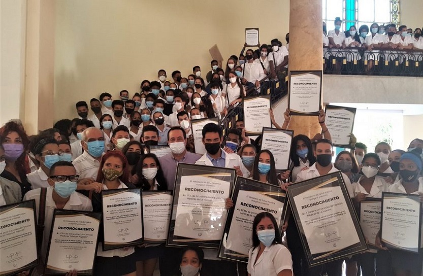 Reconocimiento-estudiantes-medicina-covid19 Reconocimiento-estudiantes-medicina-covid19