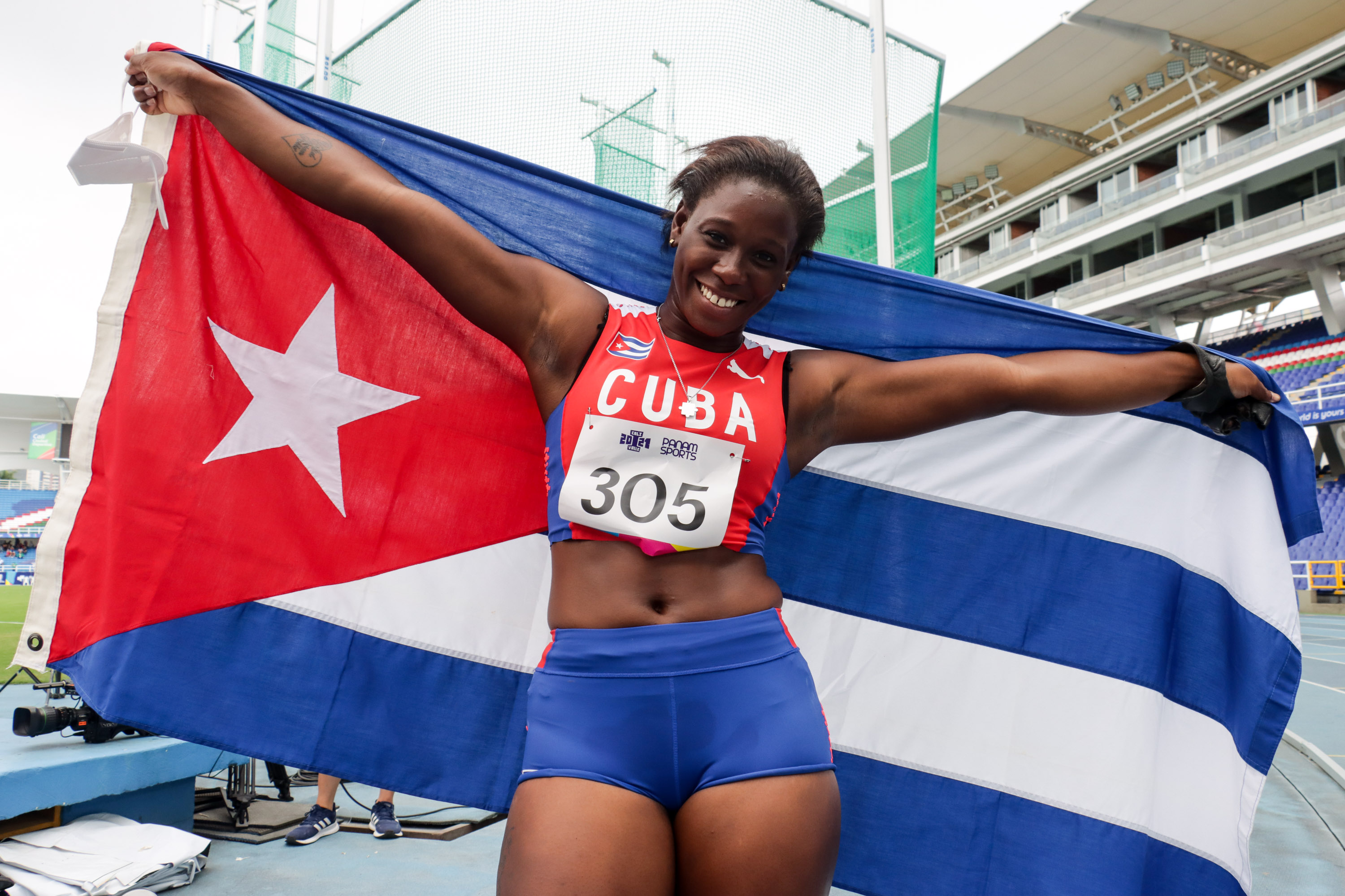 Yaritza Martínez-Lanzamiento del martillo Yaritza Martínez-Lanzamiento del martillo