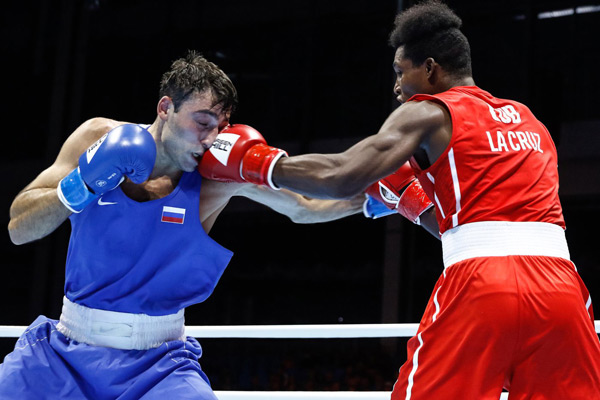 Julio Cesar la Cruz contra Ruso Julio Cesar la Cruz contra Ruso