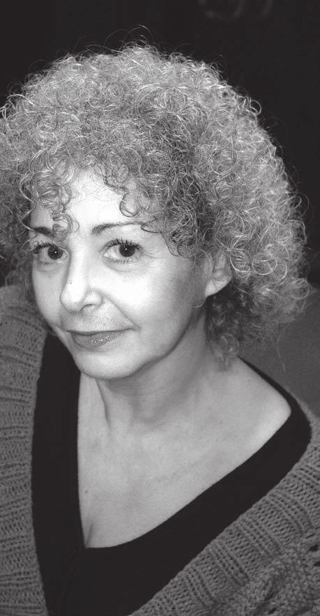 Maestra Magaly-investigadora-ensayista Maestra Magaly-investigadora-ensayista