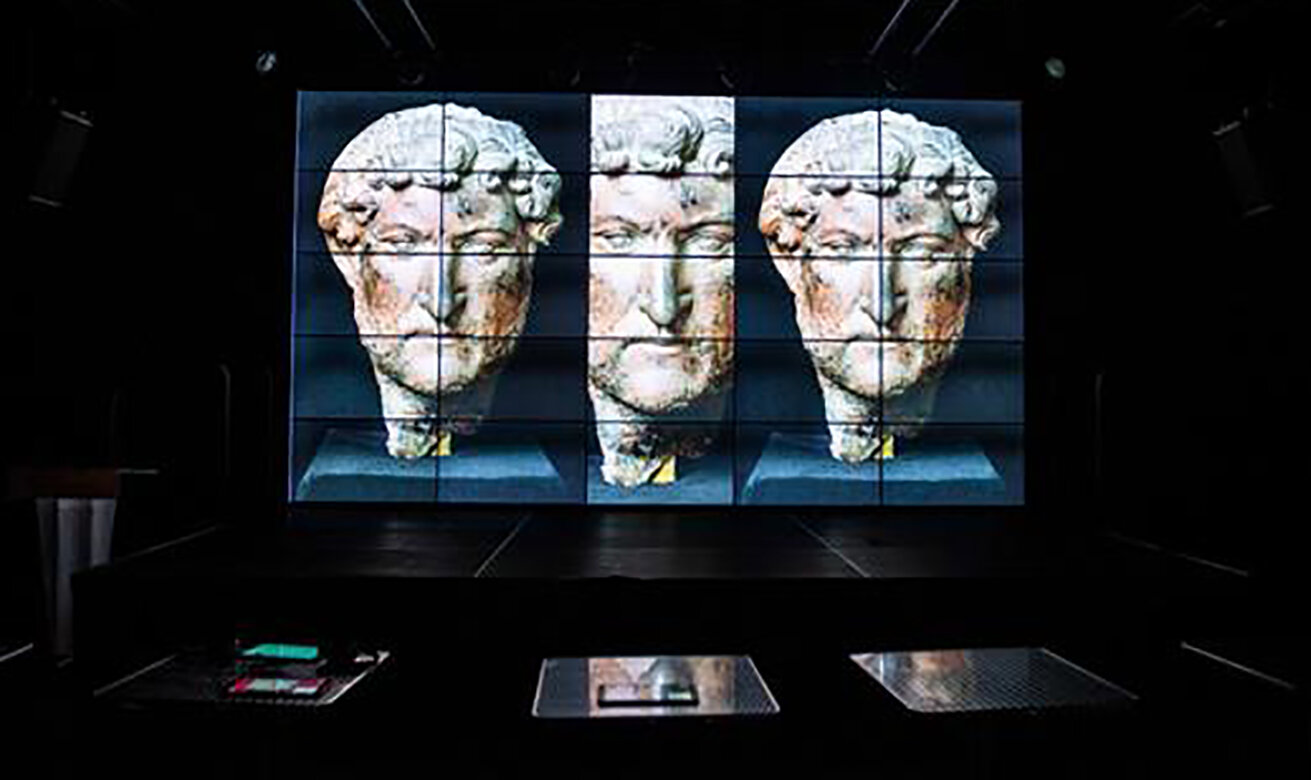 Pantallas táctiles Centro de Estudios Fidel Castro Pantallas táctiles Centro de Estudios Fidel Castro