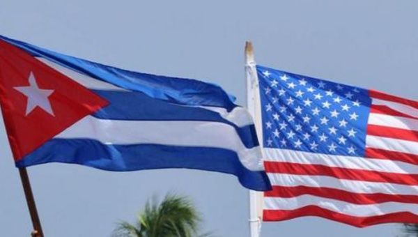 Banderas Cuba-EU