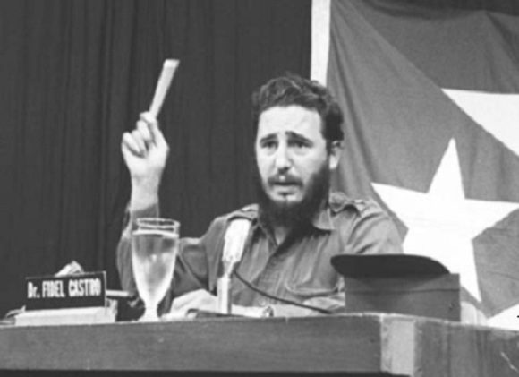 Fidel Castro se comunica al pueblo de la Crisis de octubre