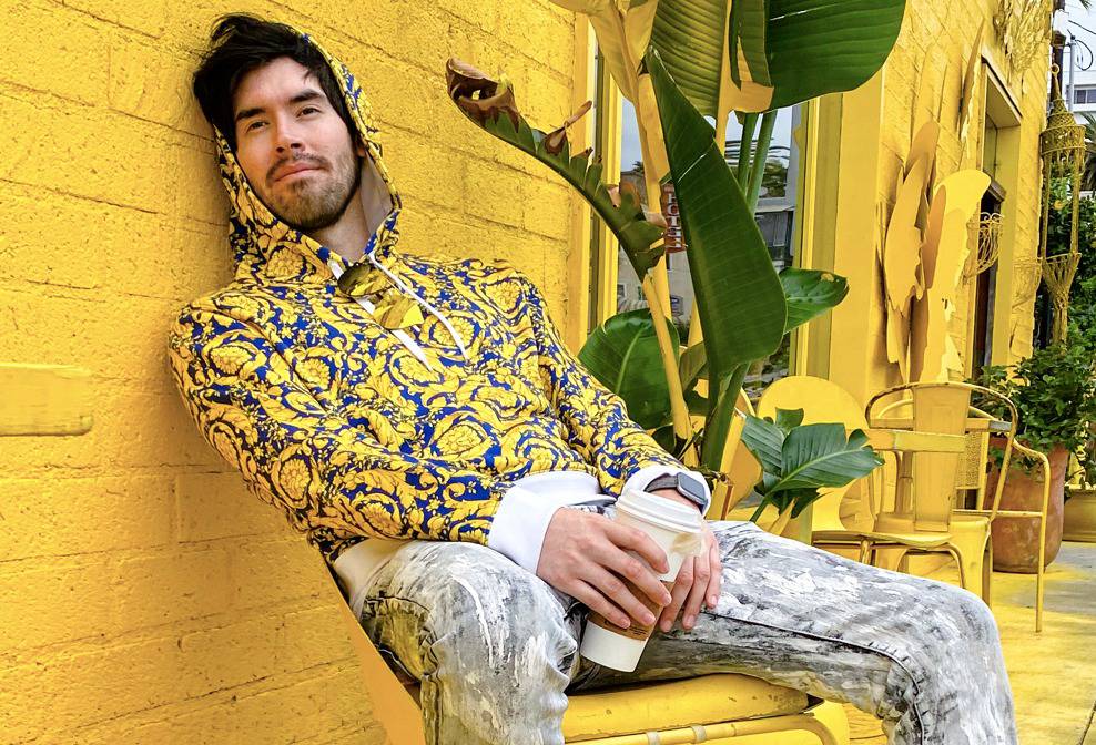 Juega German youtuber gamer Juega German youtuber gamer