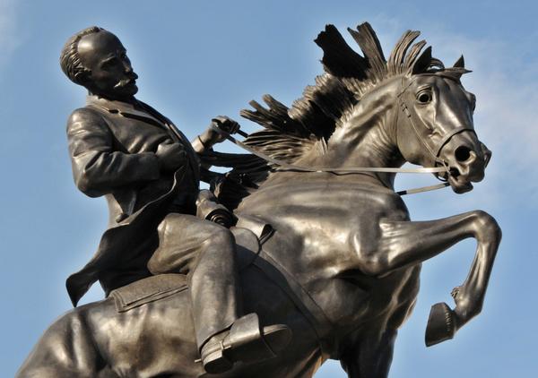 Estatua ecuestre de José Martí