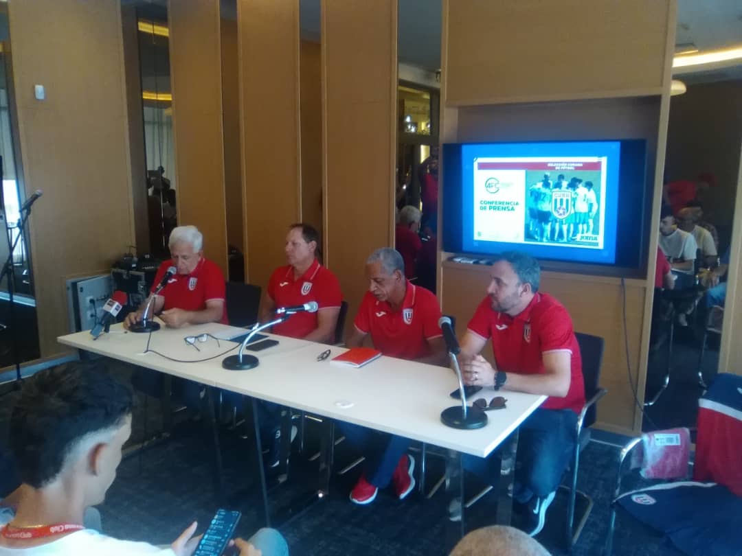 Conferencia Equipo Cuba Conferencia Equipo Cuba