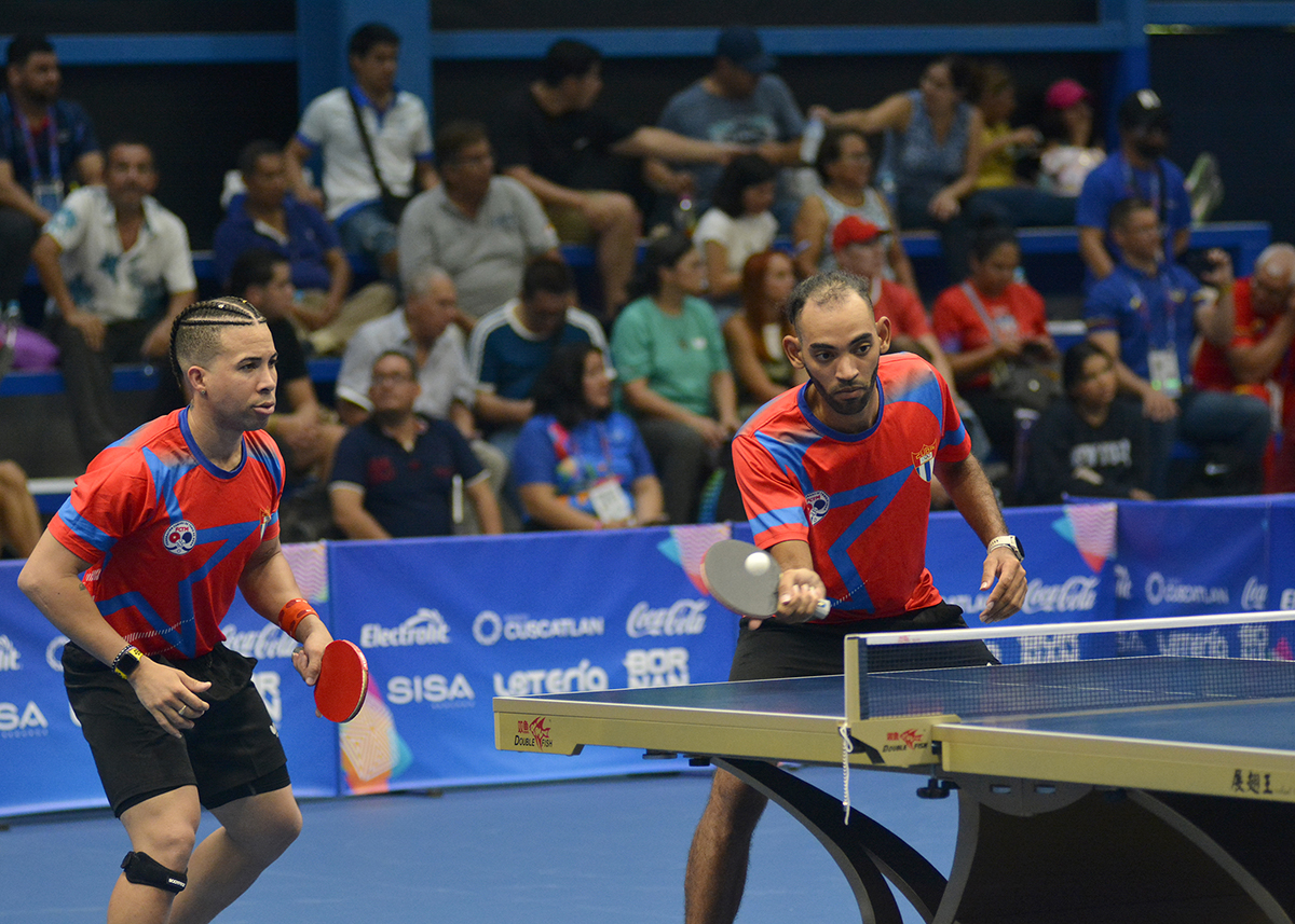 Andy Pereira y Livan Martínez 