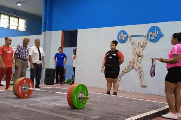 Guantánamo conquista lid nacional de pesas Guantánamo conquista lid nacional de pesas