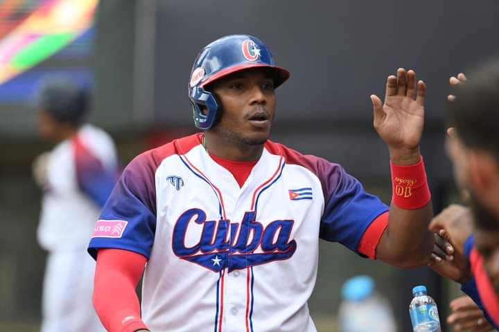 Premier 12 Premier 12