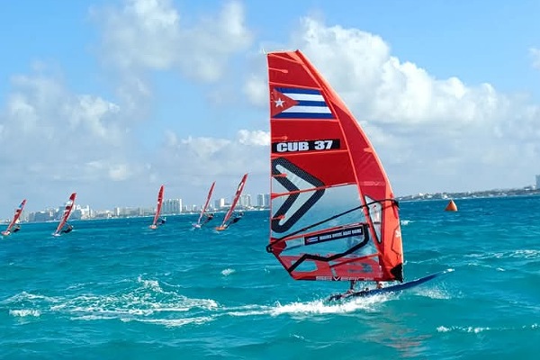 Otro cupo de las velas de Cuba para Asunción 2025