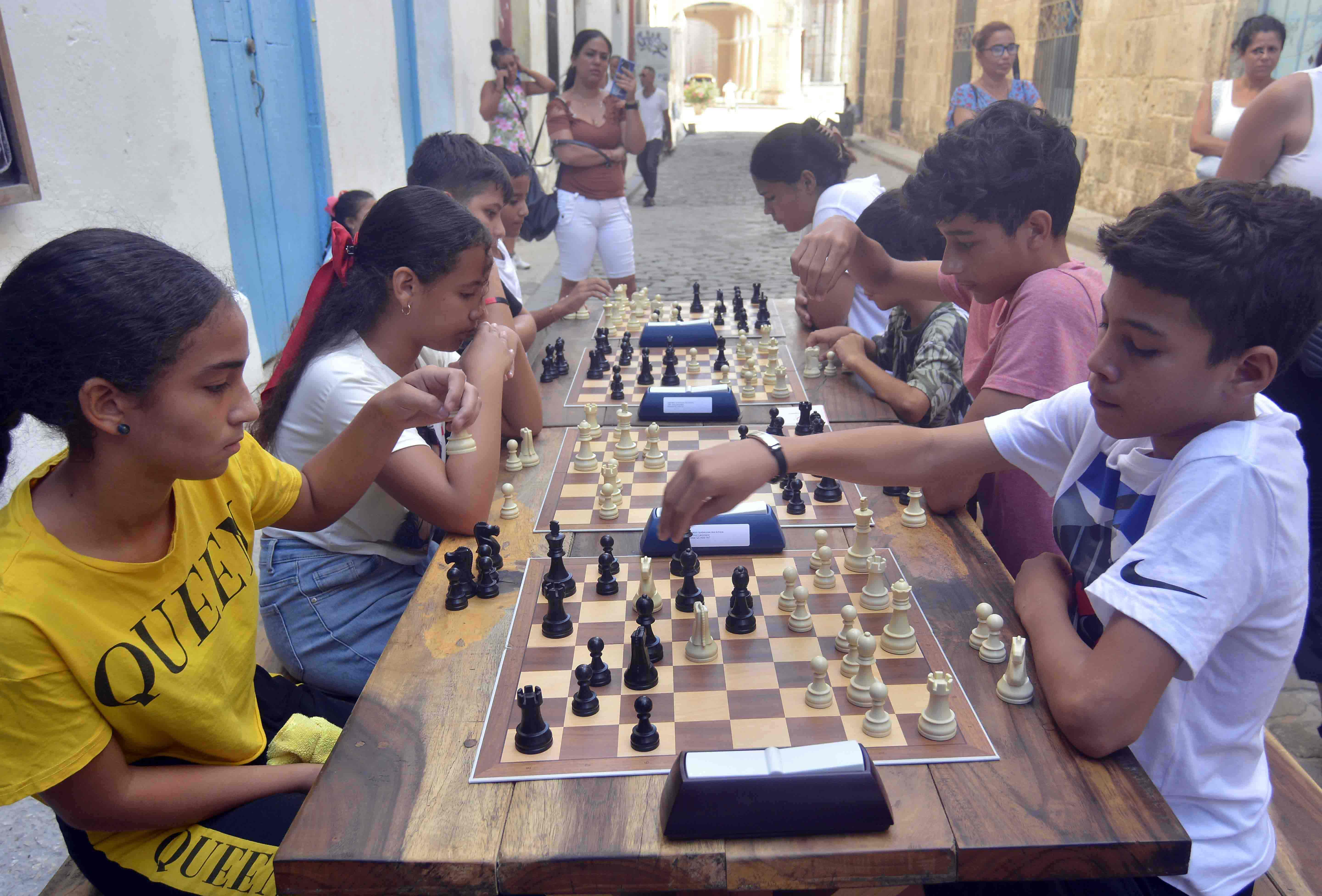 Primer Torneo de Doble Play en Cuba 