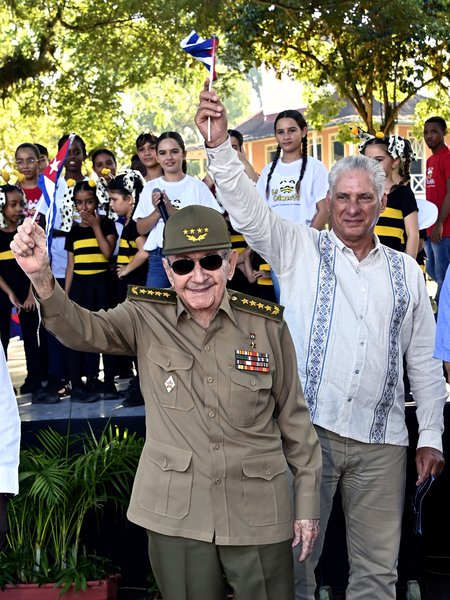 Fidel en el Corazón de Birán (Estudios Revolución)