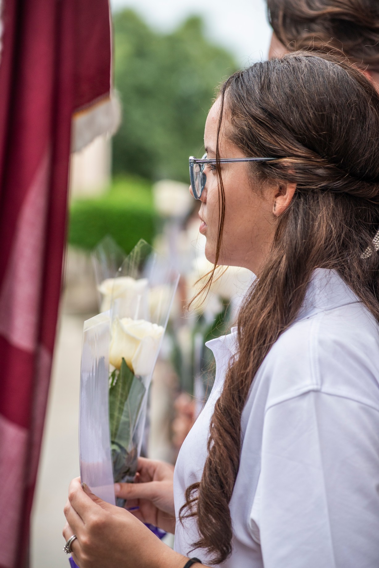 El Alma Mater extiende sus brazos esta vez para denunciar la barbarie
