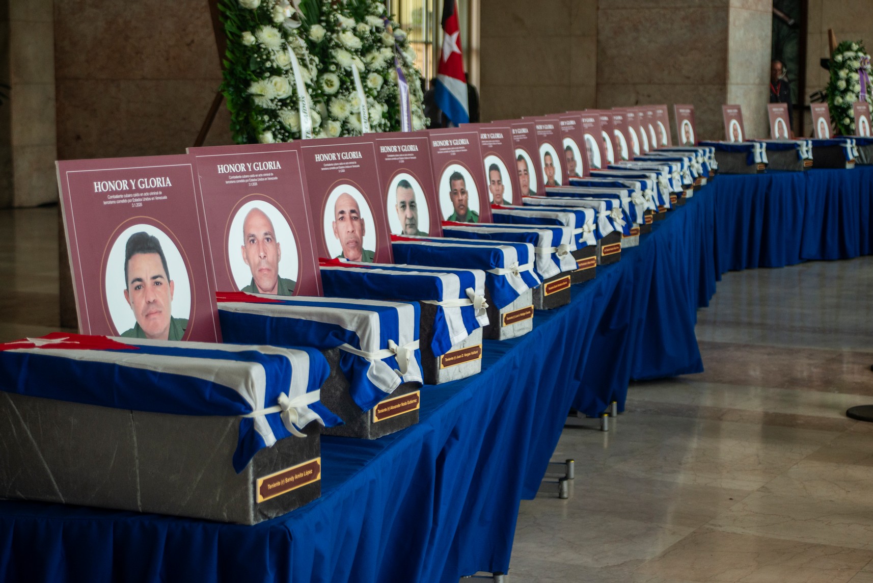 Tributo a 32 combatientes cubanos caídos en Venezuela